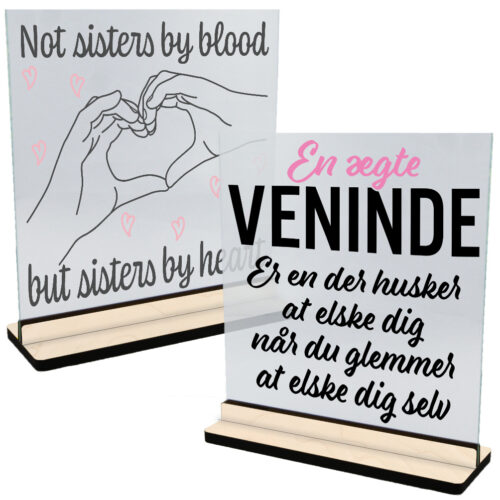 Venner & veninder | Glasskilte inkl. fod (poppel krydsfinér)