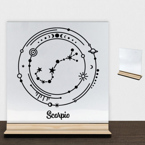 Stjernetegn "My Zodiac" - Scorpio (skorpionen) | Glasskilt inkl. fod (træfinér)