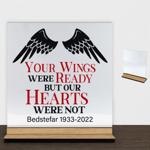 Your wings were ready… | Glasskilt inkl. fod (træfinér)