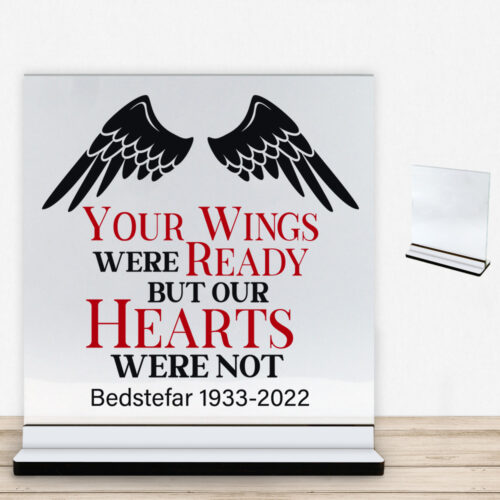 Your wings were ready… | Glasskilt inkl. fod (farvet overflade)