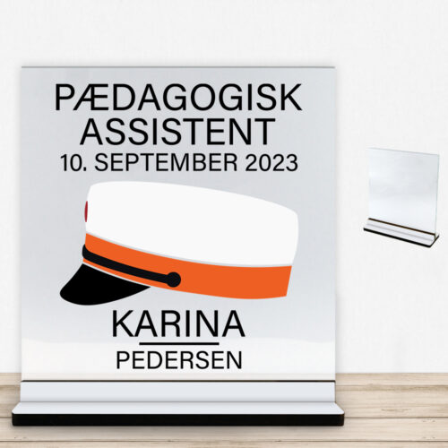 Pædagogisk assistent | Glasskilt inkl. fod med farvet overflade