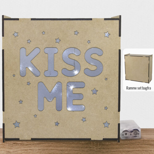 Kiss me | Lyskasse (træfiber)