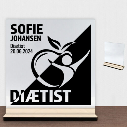 Diætist design 1 | Glasskilt inkl. fod (poppel krydsfinér)