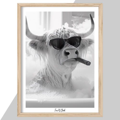 Alternative view of Fun'N Cheek Cool highland cow rock'N roll bath | Plakat