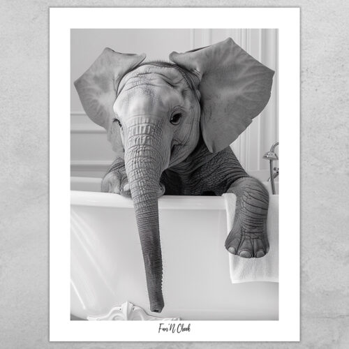 Fun'N Cheek Elephant taking a bath #3 | Plakat