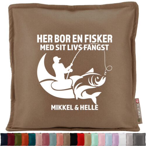 Her bor en fisker | Pyntepude i filt