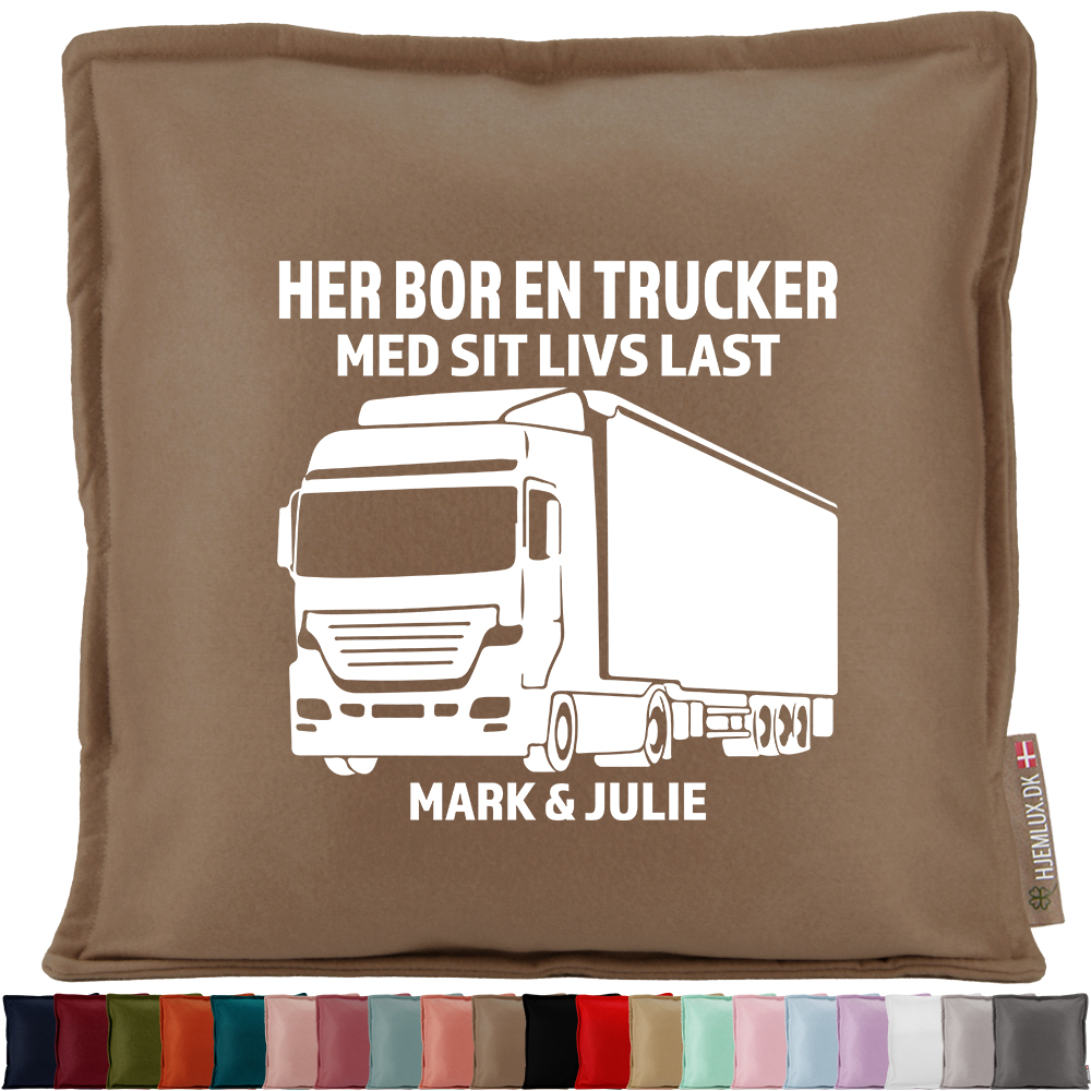 Her bor en trucker | Pyntepude i filt