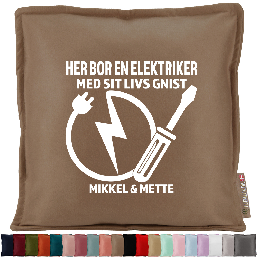 Her bor en elektriker #1 | Pyntepude i filt