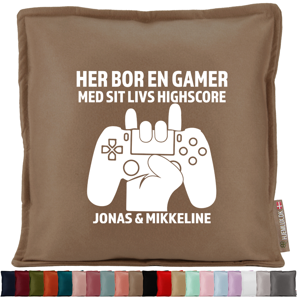 Her bor en gamer | Pyntepude i filt
