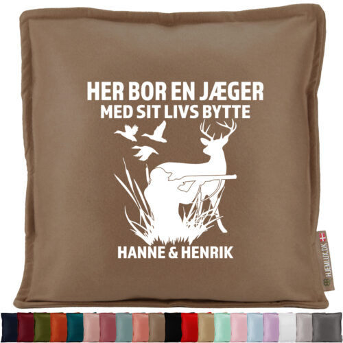 Her bor en jæger #2 | Pyntepude i filt