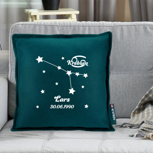 Alternative view of Stjernetegn "Look at the stars" - Krebsen | Pyntepude i filt