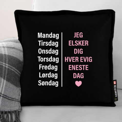 Alternative view of Jeg elsker dig hver evig eneste dag | Pyntepude i filt