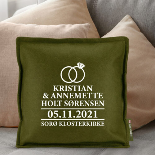 Alternative view of Bryllup klassisk med ringe | Pyntepude i filt