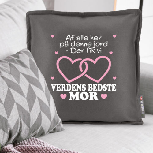 Alternative view of Af alle her på denne jord... - mor | Pyntepude i filt