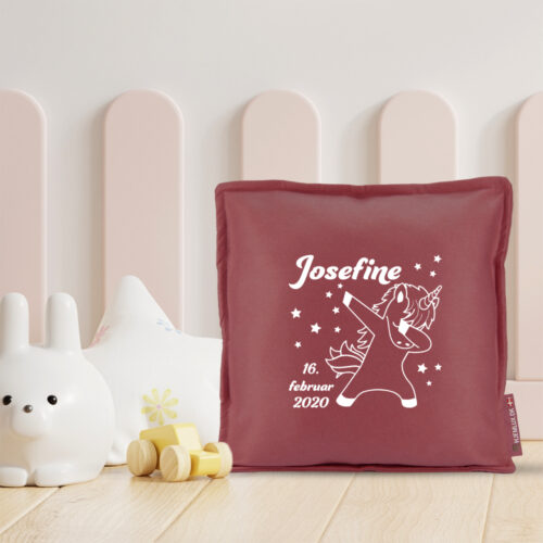 Alternative view of Cool enhjørning med stjerner & fødselsdata | Pyntepude i filt