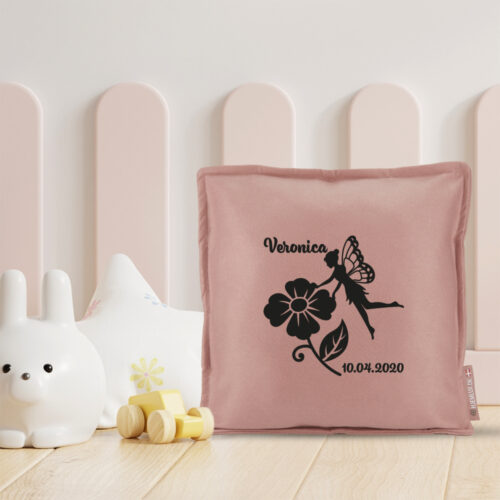 Alternative view of Den lille blomster-fe med navn & dato #3 | Pyntepude i filt