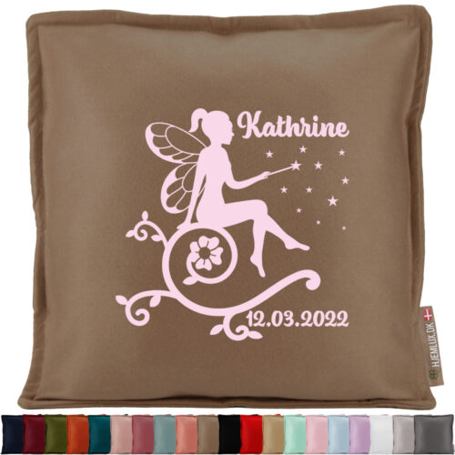 Den lille blomster-fe med navn & dato #10 | Pyntepude i filt