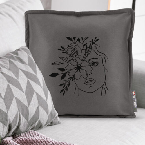 Alternative view of Floral woman #1 | Pyntepude i filt