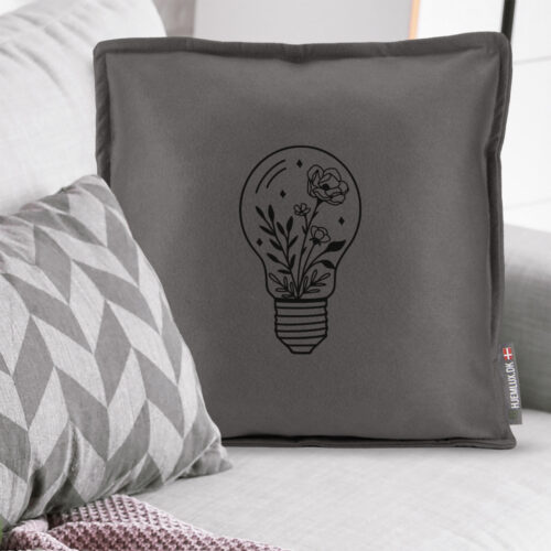 Alternative view of Floral lightbulb #1 | Pyntepude i filt