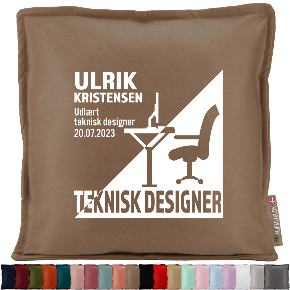 Udlært teknisk designer design 1 | Pyntepude i filt