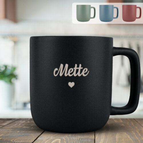 Navn skrift #6 med lille hjerte | Krus med gravering