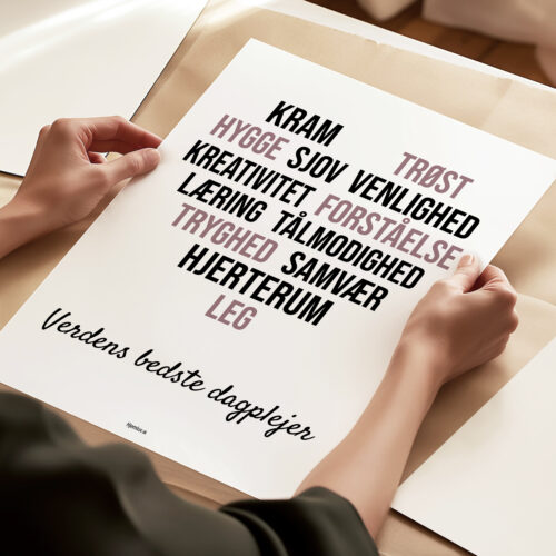 Kram, hygge & sjov – dagplejer | Plakat - Billede 3