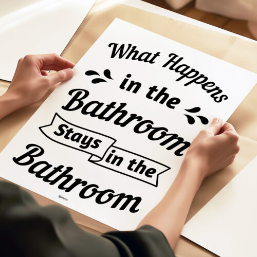 What happens in the bathroom | Plakat - Billede 3